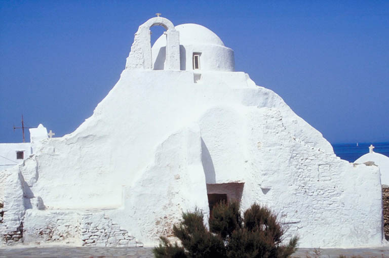 chapel on Mykonos